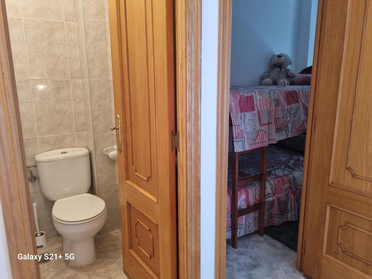 Triplex Corral Apartment О Грове Екстериор снимка