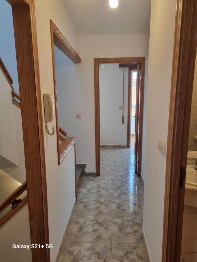 Triplex Corral Apartment О Грове Екстериор снимка