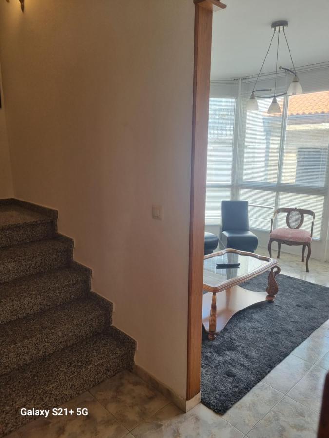 Triplex Corral Apartment О Грове Екстериор снимка